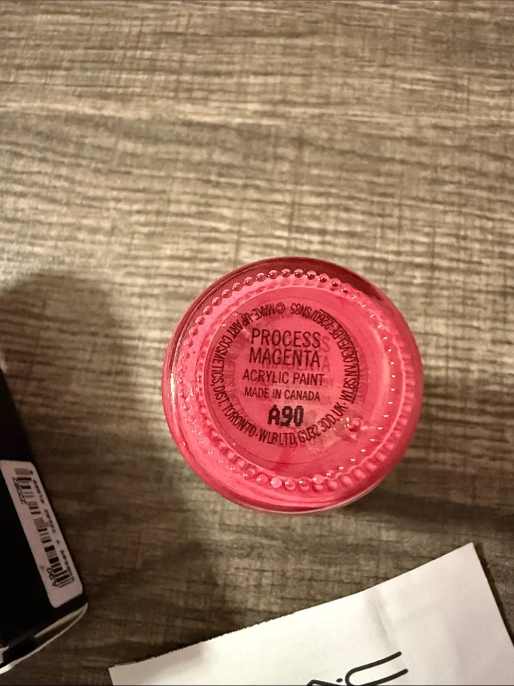 MAC Cosmetics vibrant magenta